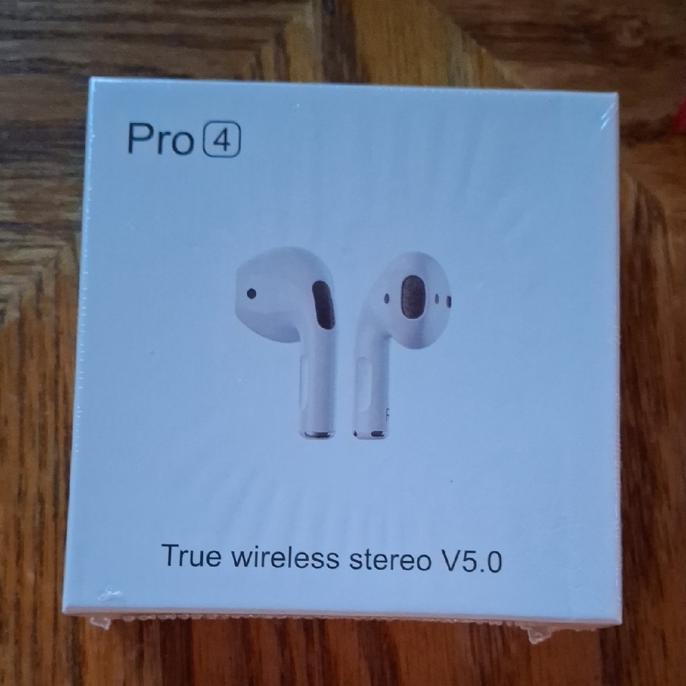 Pro 4 Wireless Earbuds - Silver